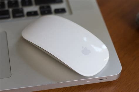 Comparing the Apple Magic Mouse to other high-end mice: Which is better?